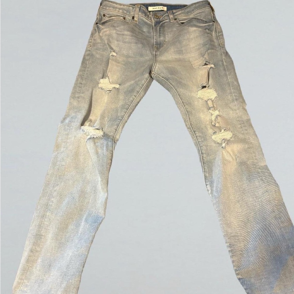 Distressed PacSun Light Wash Jeans